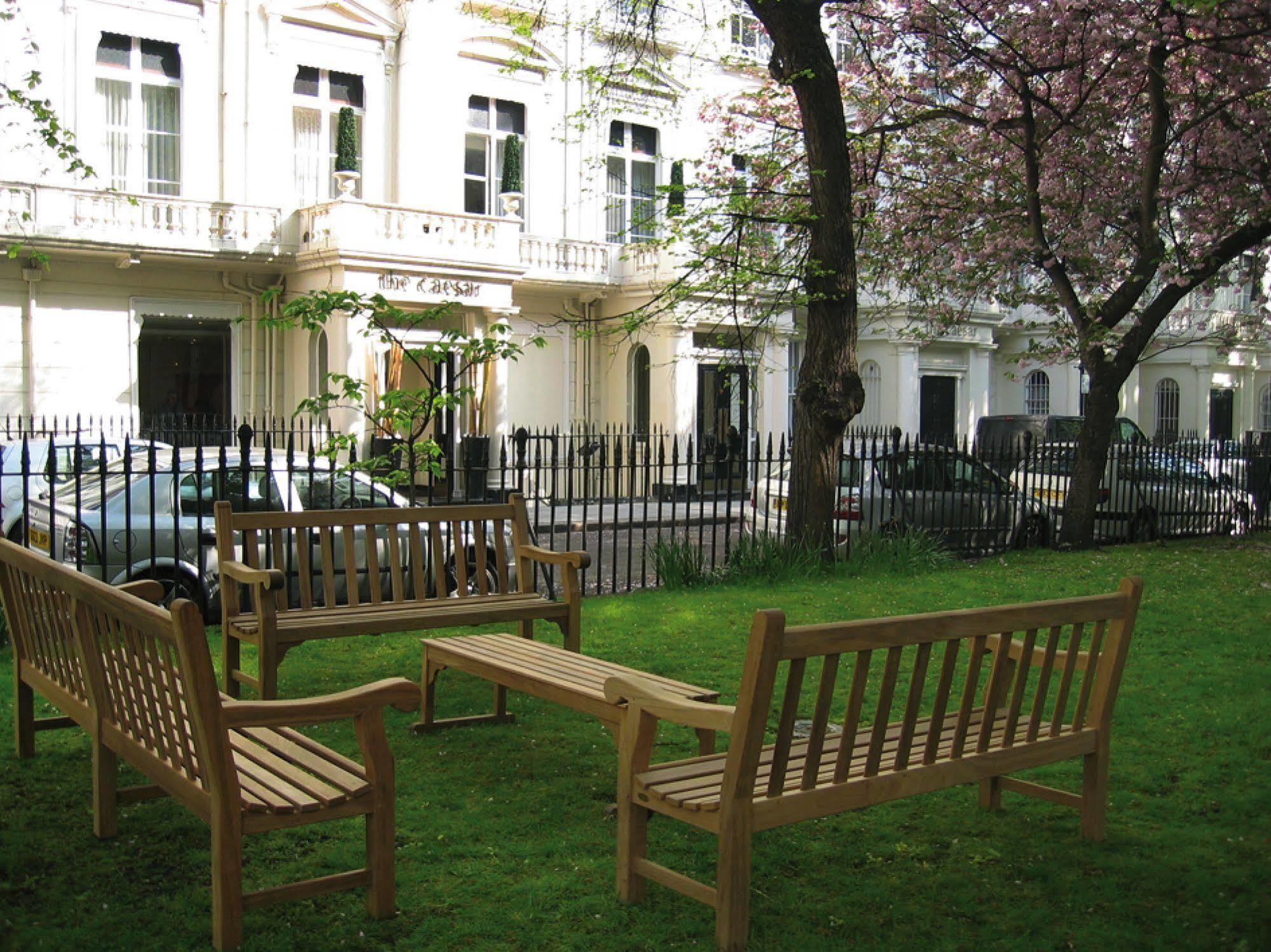 The Caesar Hotel Londres Extérieur photo